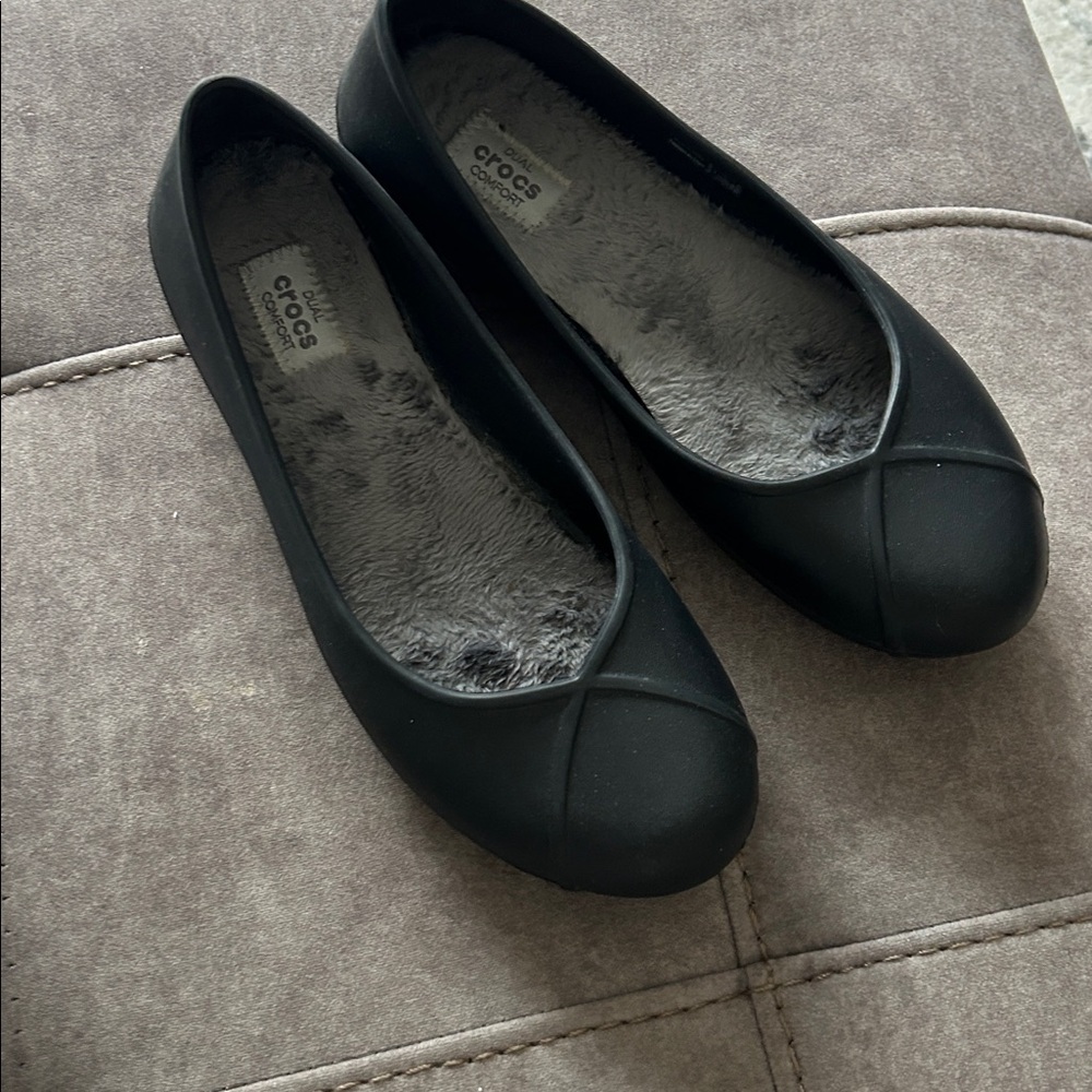 Crocs | Olivia II Lined Flats Size 7
